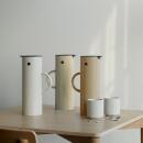 Stelton Isolierkanne EM77 Warm Sand 1000 ml