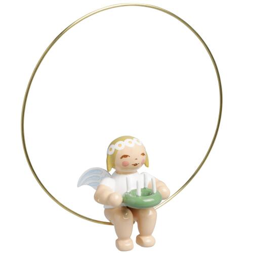 Wendt & Kühn Christbaumengel im Ring mit Kranz 6308/155