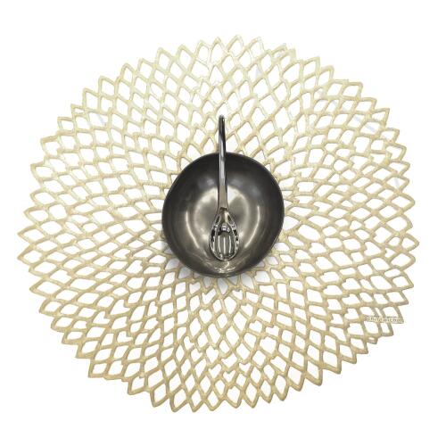 Chilewich Tischset Pressed Vinyl Dahlia Round Champagner